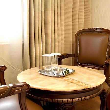 Hotel Olympic Changwon Esterno foto