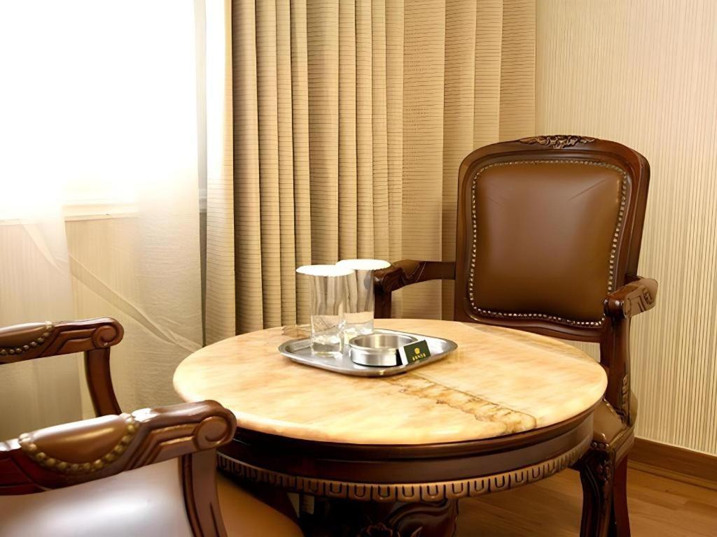 Hotel Olympic Changwon Esterno foto