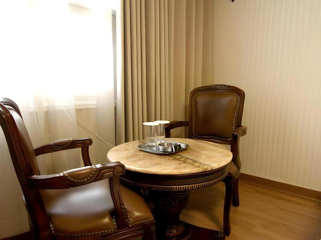 Hotel Olympic Changwon Esterno foto