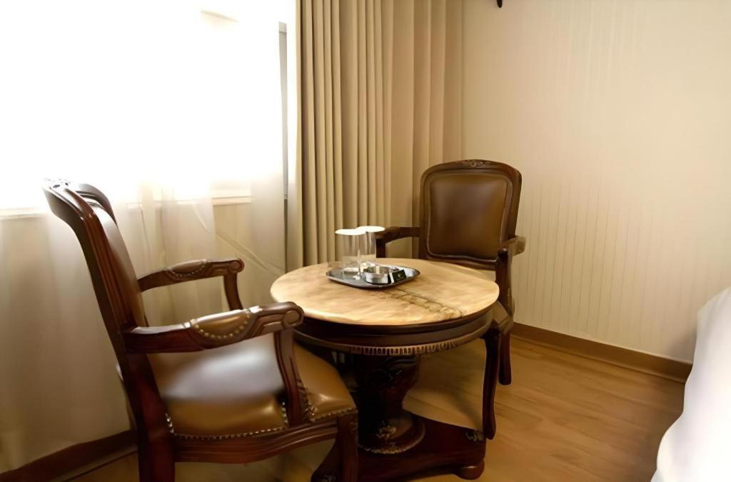 Hotel Olympic Changwon Esterno foto