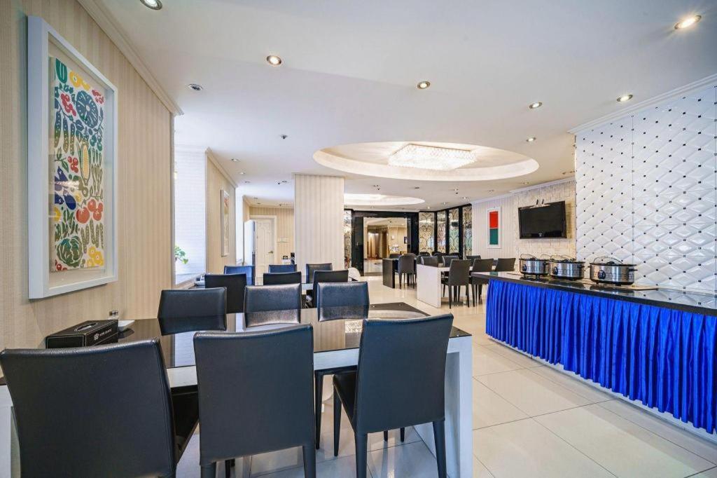 Hotel Olympic Changwon Esterno foto
